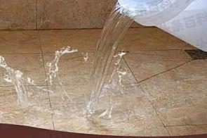 澄江漏水维修 免砸砖防水材料该如何施工